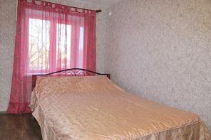 Снять в Бердянске посуточно, центр ул.Лиепайская 14/2 — 3000 ₽