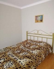 Сдаем квартиру  ул. Лиепайская 14, Бердянск — 2500 ₽