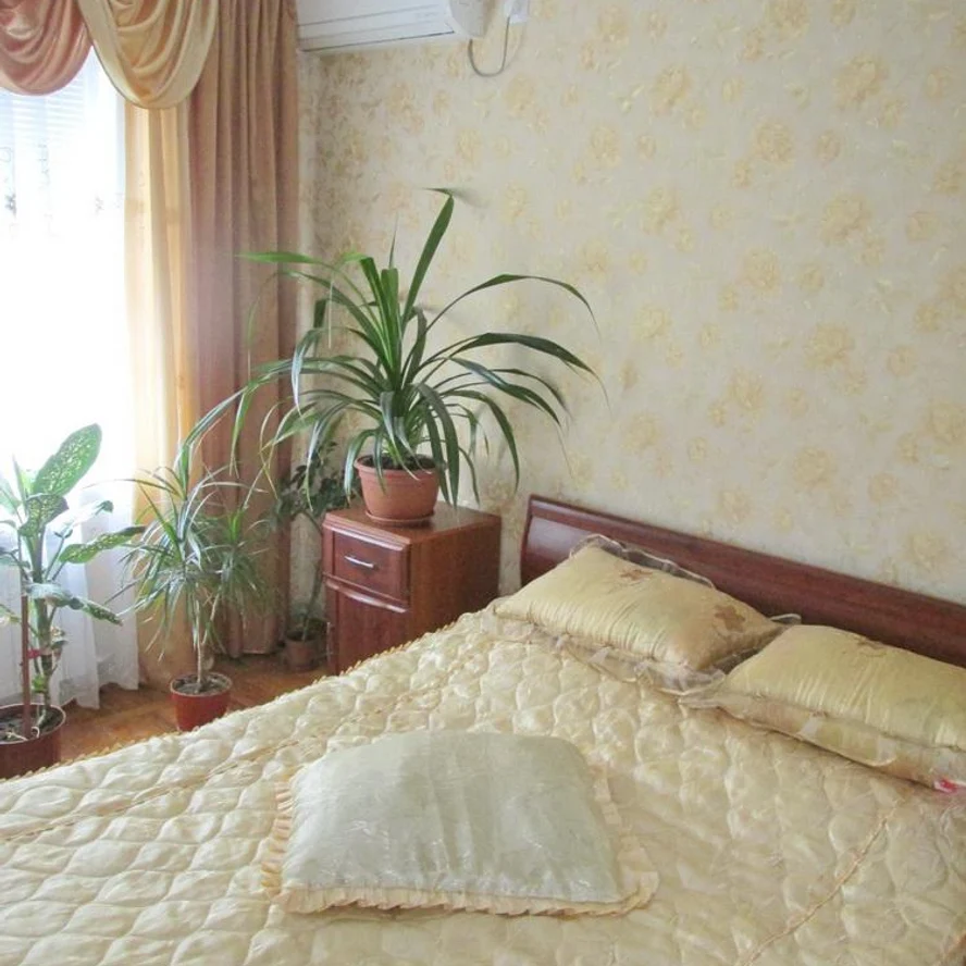 Аренда посуточно Бердянск 2-комнатная, пр. Восточный 228